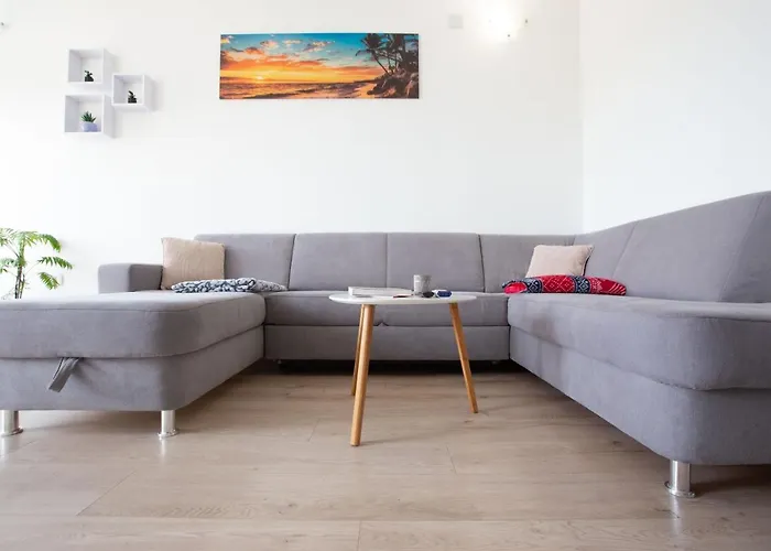 Apartament Ines With Balcony And View