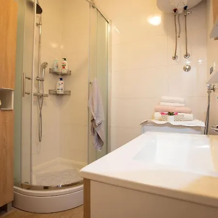 Apartament Ines With Balcony And View Zadar